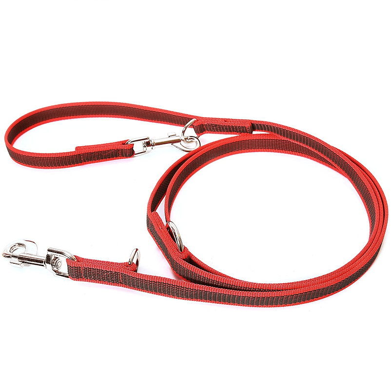 JULIUS K9 Lesa Antiderapanta cu Maner, Dublu Ajustabila, 2 Carabine, Rosie, 2.2m / 20mm, Caini Maxim 50kg