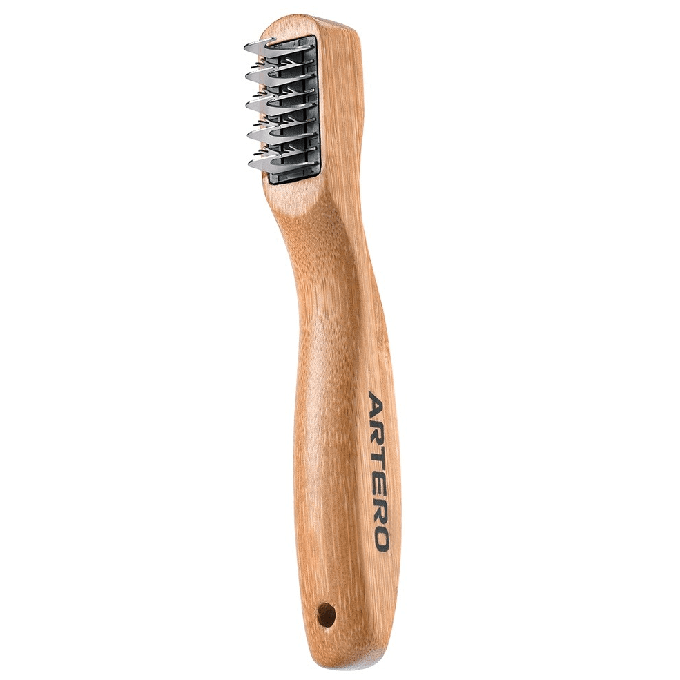 ARTERO NATURE COLLECTION, Descalcitor cu 5 Lame Speciale Pentru Indepartarea Eficienta a Nodurilor din Blana